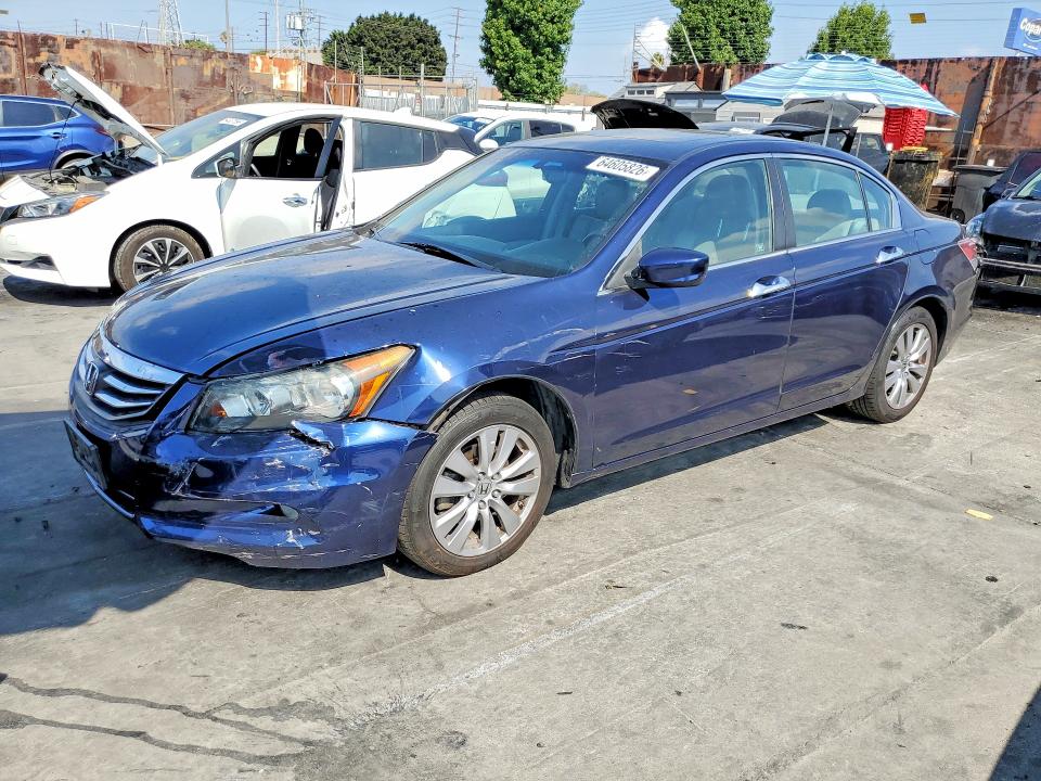 HONDA ACCORD 2012 con VIN 1HGCP3F85CA013267 - Foto de la subasta