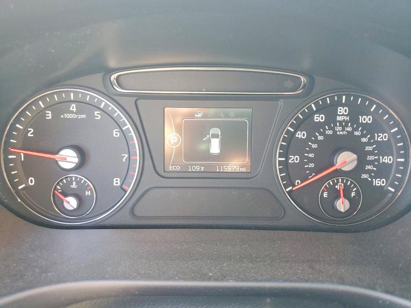 Photo 9 from auction – 2017 KIA SORENTO with VIN 5XYPG4A56HG329822