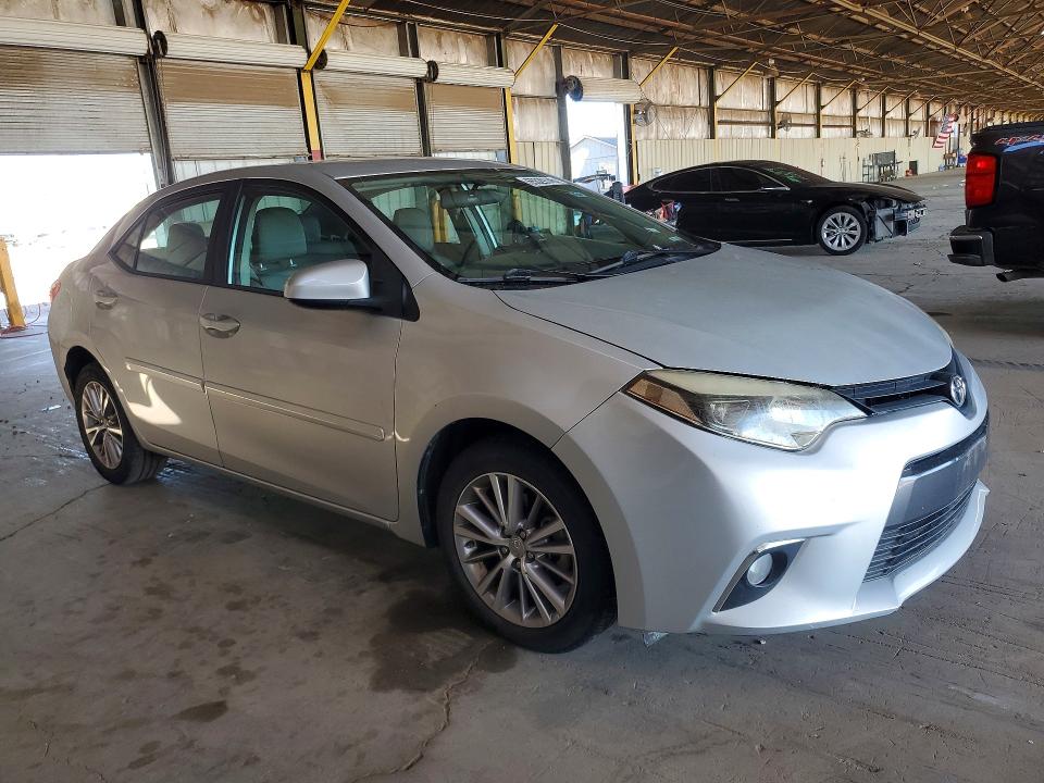 Photo 4 from auction – 2015 TOYOTA COROLLA with VIN 5YFBURHE4FP204266