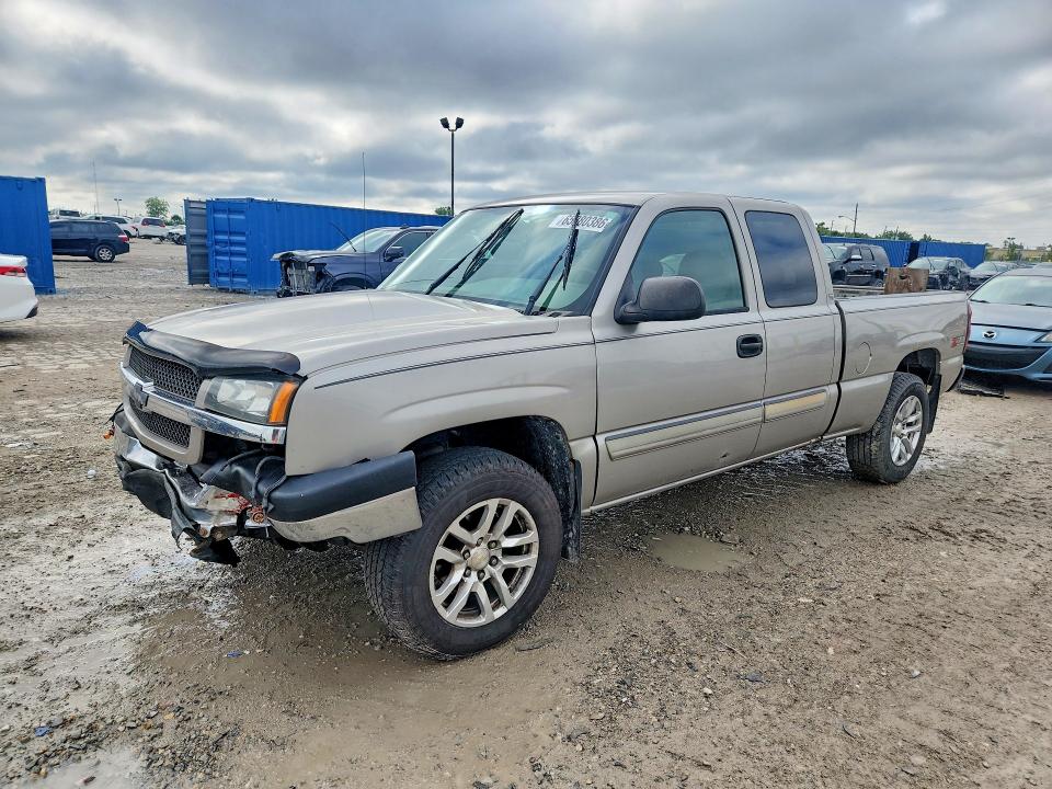 CHEVROLET SILVERADO 2004 z numerem VIN 1GCEK19T84E141202 - Zdjęcie z aukcji
