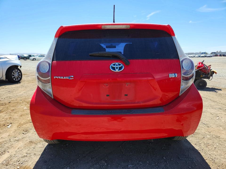 Photo 6 from auction – 2013 TOYOTA PRIUS C with VIN JTDKDTB35D1537338