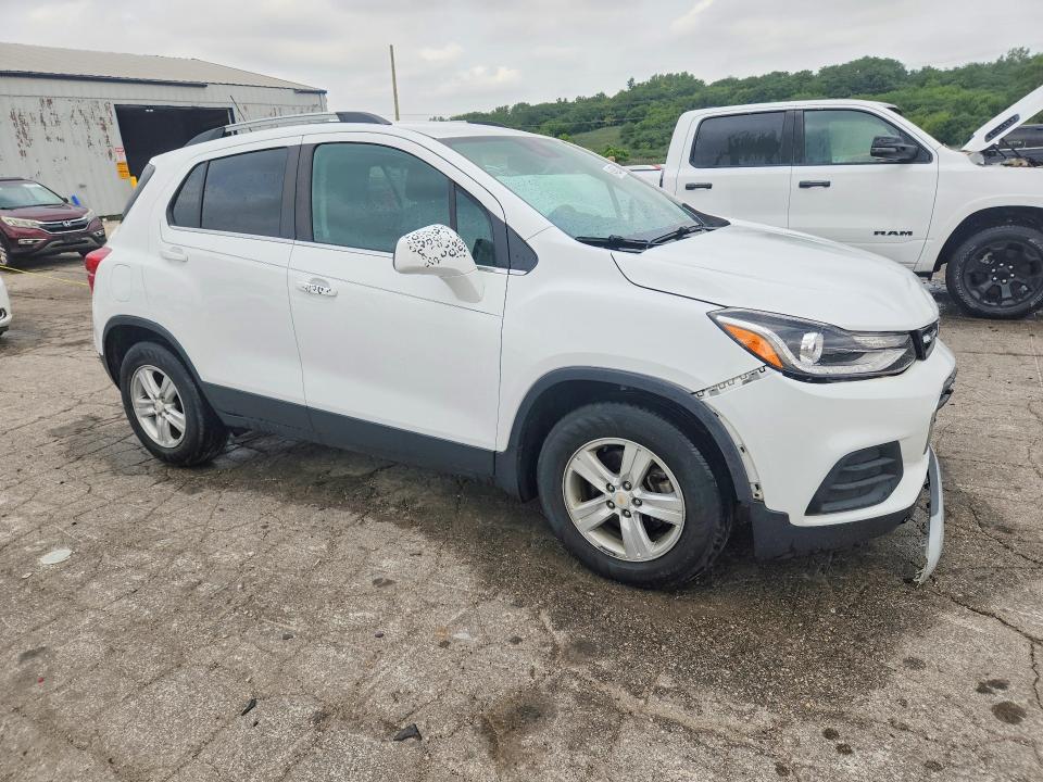 Photo 4 from auction – 2020 CHEVROLET TRAX with VIN KL7CJLSB1LB321111