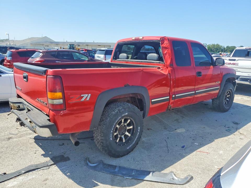 Photo 3 from auction – 2000 CHEVROLET SILVERADO with VIN 2GCEK19T7Y1292233