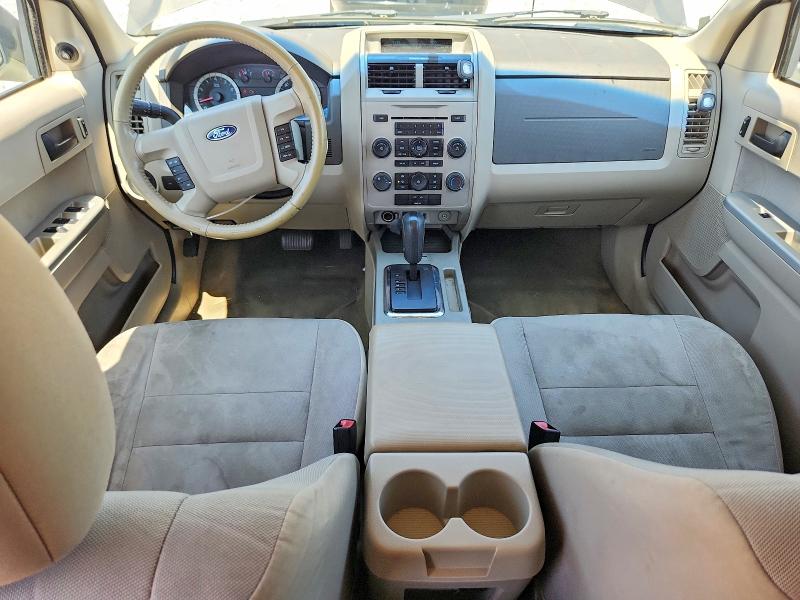 Photo 8 from auction – 2011 FORD ESCAPE with VIN 1FMCU9DGXBKB18511
