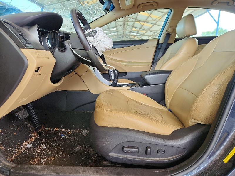 Фото 7 с аукциона – 2013 HYUNDAI SONATA с VIN 5NPEC4AC0DH575723