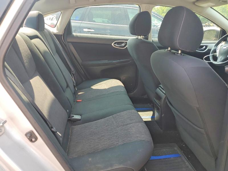 Photo 10 from auction – 2015 NISSAN SENTRA with VIN 3N1AB7AP3FL672071