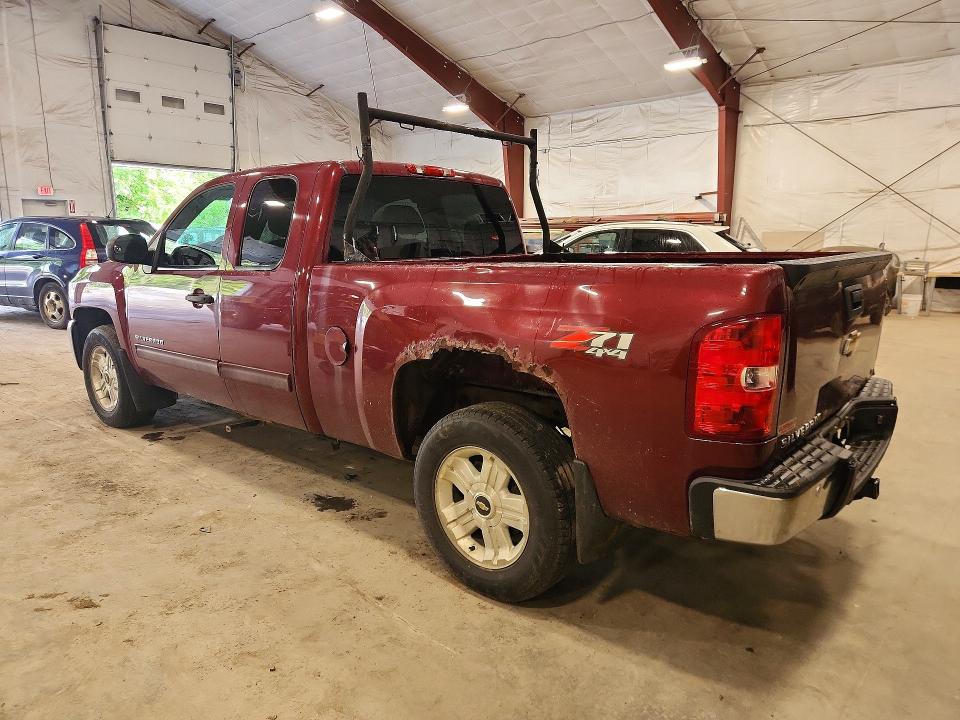 Photo 2 from auction – 2013 CHEVROLET SILVERADO with VIN 1GCRKSE74DZ280283