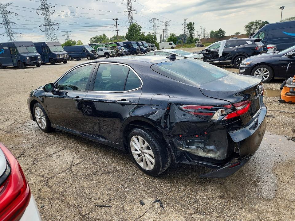 Photo 2 from auction – 2023 TOYOTA CAMRY with VIN 4T1C11AK2PU770800