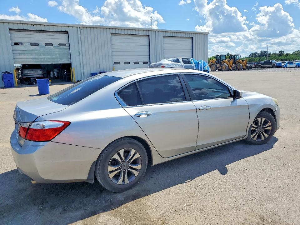 Photo 3 from auction – 2013 HONDA ACCORD with VIN 1HGCR2F37DA077269
