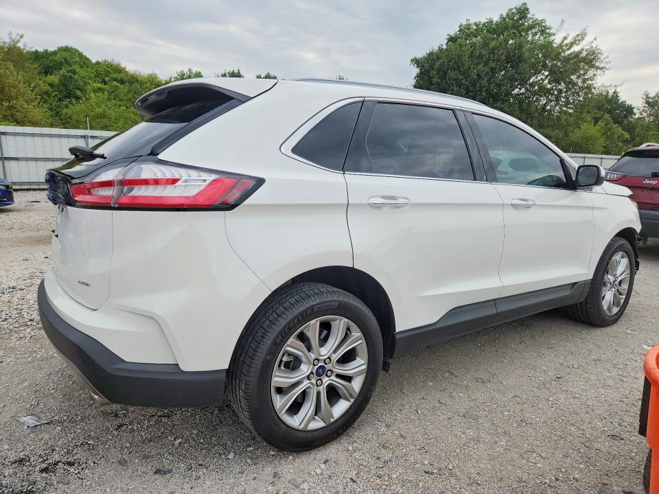 Photo 3 from auction – 2022 FORD EDGE with VIN 2FMPK4K96NBB09057