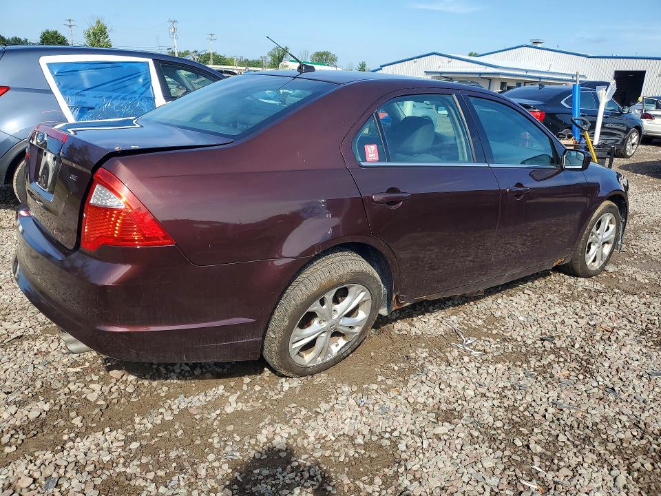 Photo 3 from auction – 2012 FORD FUSION with VIN 3FAHP0HA0CR209101