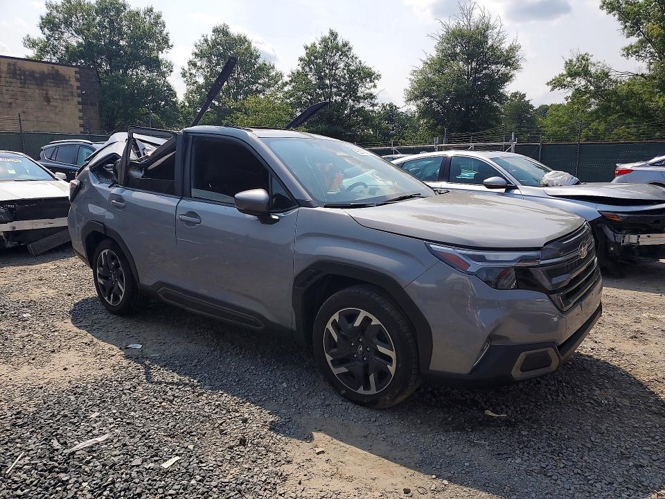Photo 4 from auction – 2025 SUBARU FORESTER with VIN JF2SLDRC2SH511252
