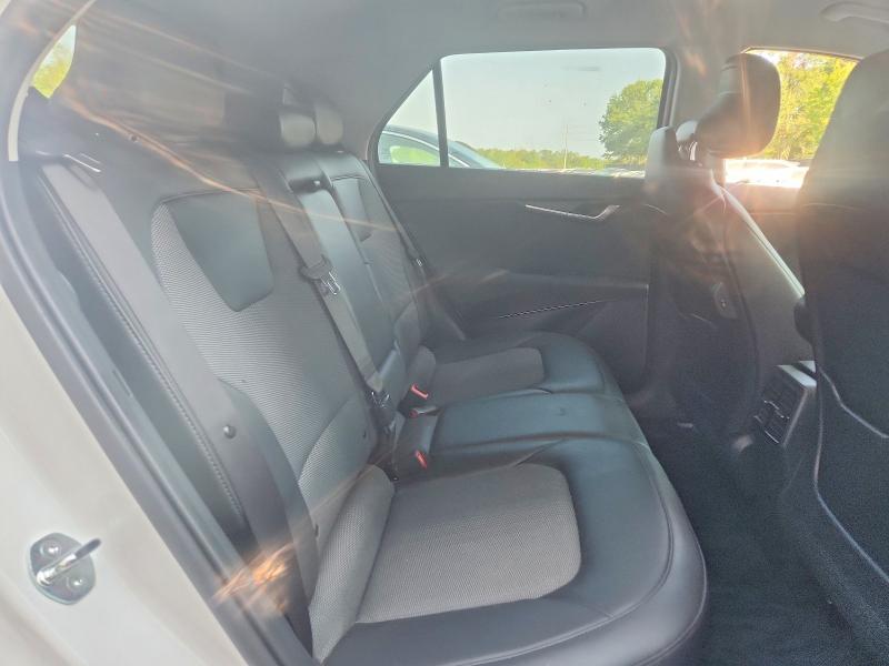 Photo 11 from auction – 2024 KIA NIRO with VIN KNDCR3L18R5122453