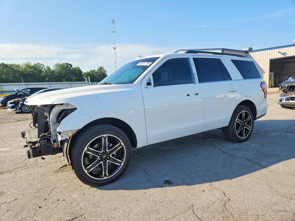 FORD EXPEDITION 2019 with VIN 1FMJU2AT3KEA56738 - Photo from auction