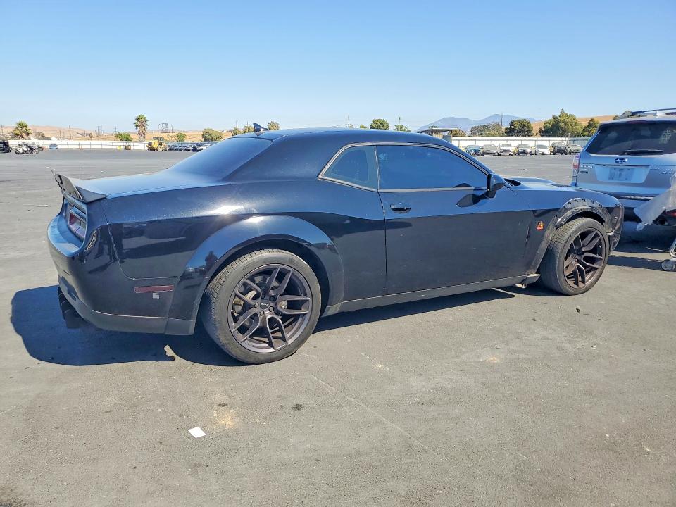Photo 3 from auction – 2019 DODGE CHALLENGER with VIN 2C3CDZFJ6KH719214