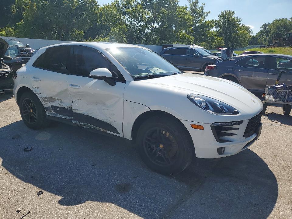 Zdjęcie 4 z aukcji – 2018 PORSCHE MACAN z VIN WP1AA2A5XJLB04002