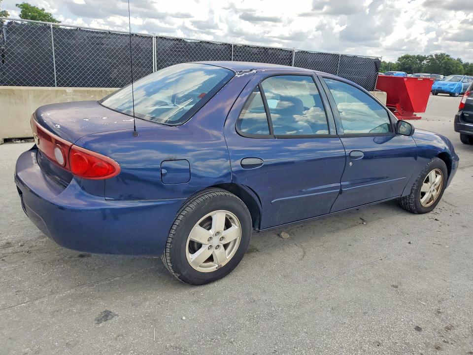 Photo 3 from auction – 2004 CHEVROLET CAVALIER with VIN 1G1JF52F247110605
