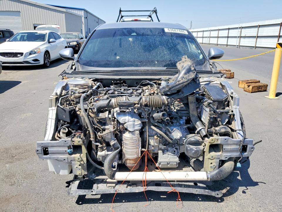 Photo 5 from auction – 2018 HONDA ACCORD with VIN 1HGCV1F17JA084934