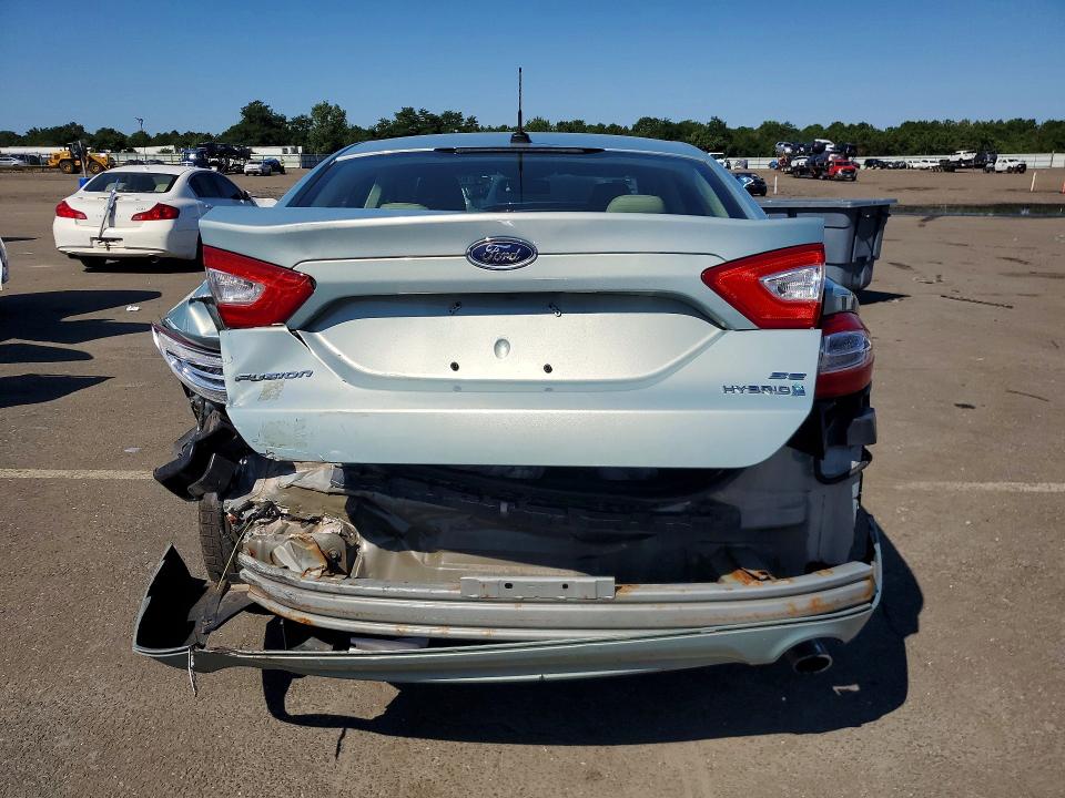 Photo 6 from auction – 2013 FORD FUSION with VIN 3FA6P0LUXDR224697
