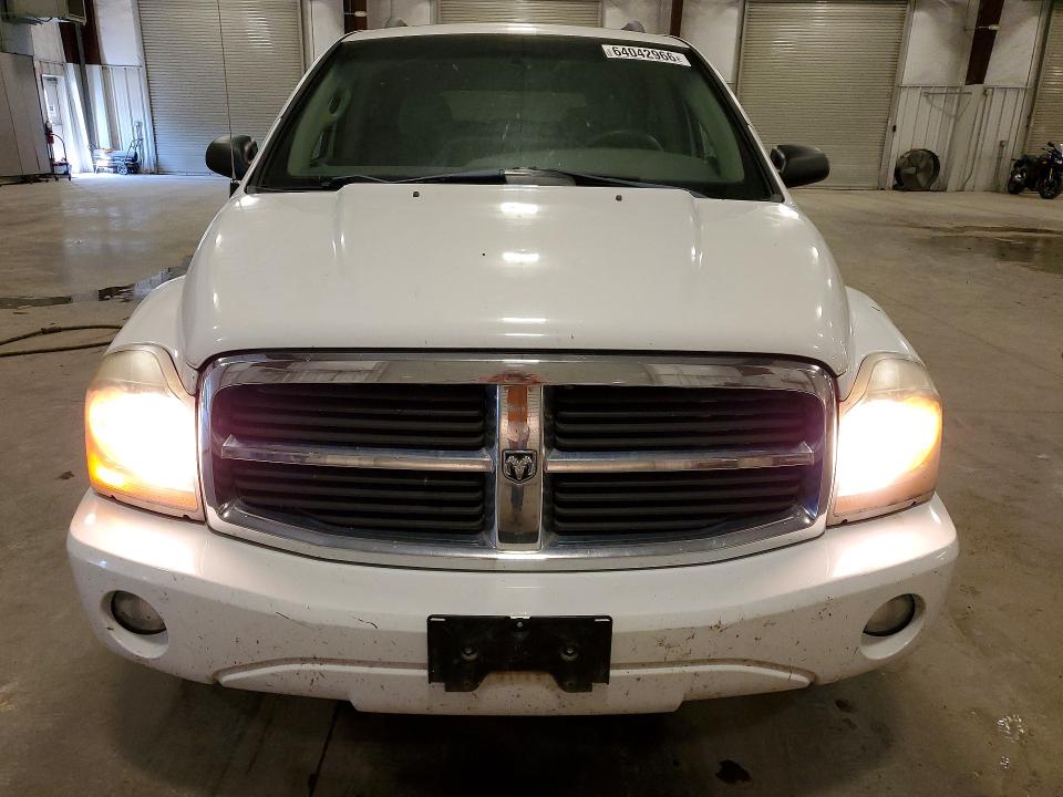 Photo 5 from auction – 2005 DODGE DURANGO with VIN 1D4HB48D25F545796