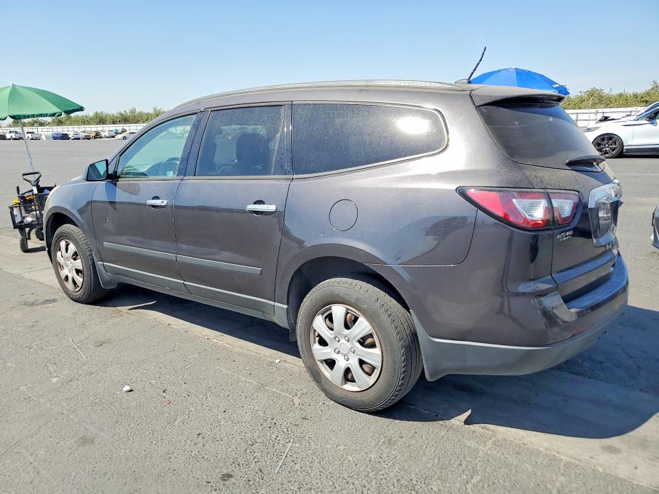 Photo 2 from auction – 2015 CHEVROLET TRAVERSE with VIN 1GNKRFKD0FJ150489