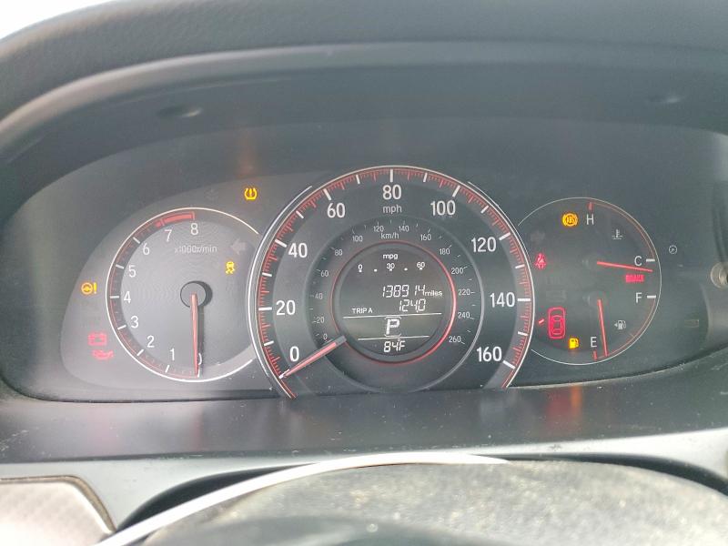 Photo 9 from auction – 2016 HONDA ACCORD with VIN 1HGCR2F54GA240210