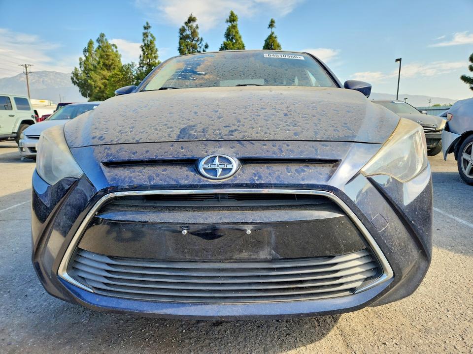 Photo 5 from auction – 2016 SCION IA with VIN 3MYDLBZV0GY118022