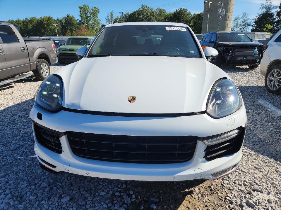 Photo 5 from auction – 2015 PORSCHE CAYENNE with VIN WP1AC2A21FLA80731