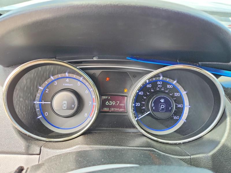 Photo 9 from auction – 2011 HYUNDAI SONATA with VIN 5NPEC4AC5BH264317