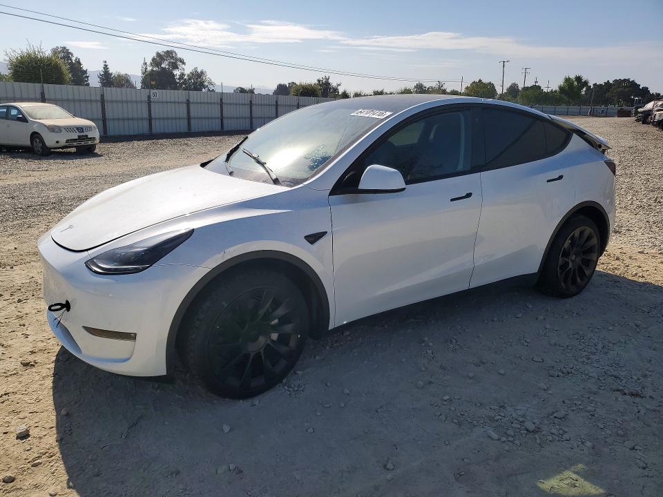 TESLA MODEL Y 2023 с VIN 7SAYGDEE1PF747437 - Фото с аукциона