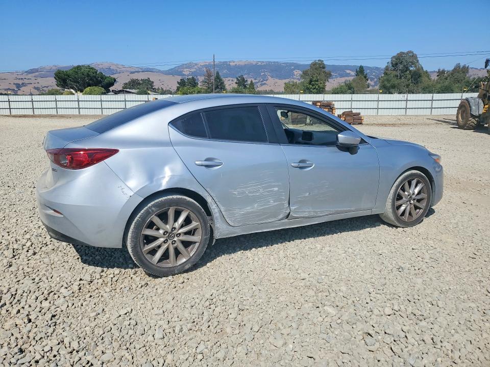 Photo 3 from auction – 2017 MAZDA 3 with VIN 3MZBN1V76HM119439