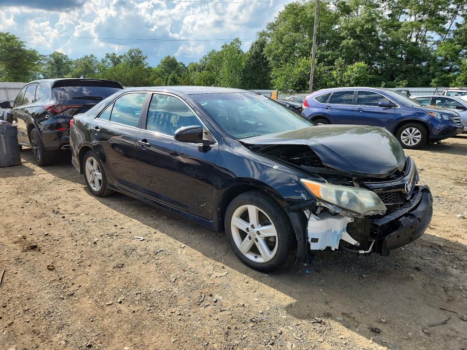 Photo 4 from auction – 2012 TOYOTA CAMRY with VIN 4T1BF1FK1CU065437
