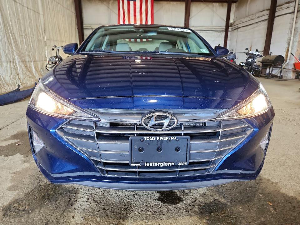 Photo 5 from auction – 2020 HYUNDAI ELANTRA with VIN 5NPD84LFXLH619178