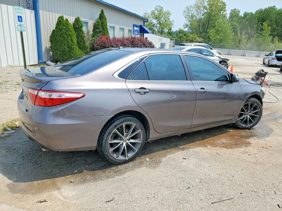 Photo 3 from auction – 2015 TOYOTA CAMRY with VIN 4T1BF1FK3FU485611