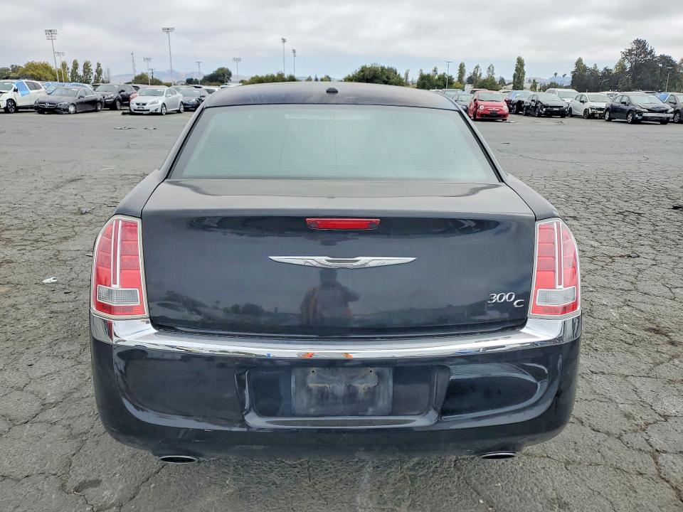 Photo 6 from auction – 2013 CHRYSLER 300C with VIN 2C3CCAEG3DH544787