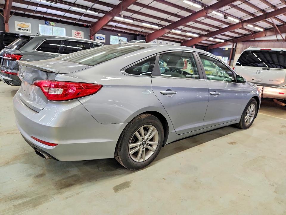 Photo 3 from auction – 2016 HYUNDAI SONATA with VIN 5NPE24AF3GH333574