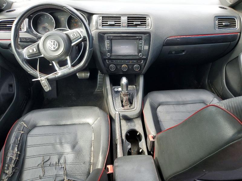 Photo 8 from auction – 2015 VOLKSWAGEN JETTA with VIN 3VW4T7AJ7FM267132