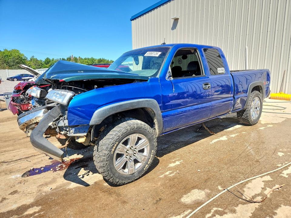 CHEVROLET SILVERADO 2003 with VIN 2GCEK19TX31253032 - Photo from auction