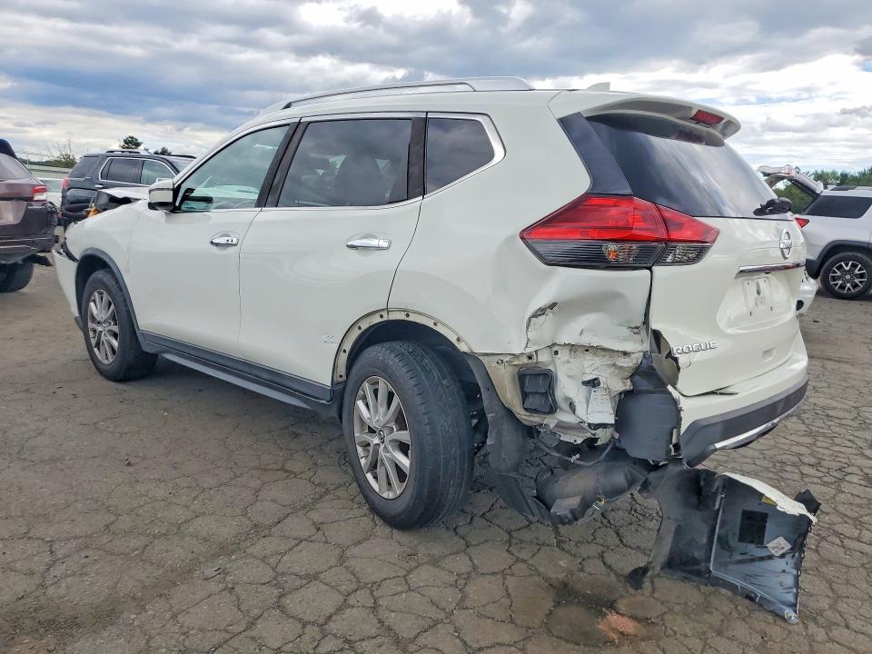 Photo 2 from auction – 2017 NISSAN ROGUE with VIN KNMAT2MV6HP531123