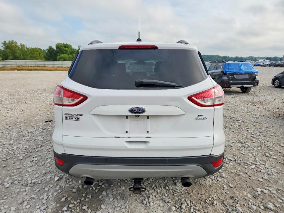 Photo 6 from auction – 2014 FORD ESCAPE with VIN 1FMCU9GX7EUB60817