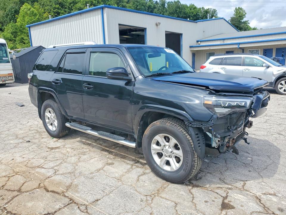 Photo 4 from auction – 2014 TOYOTA 4RUNNER with VIN JTEBU5JR1E5152673