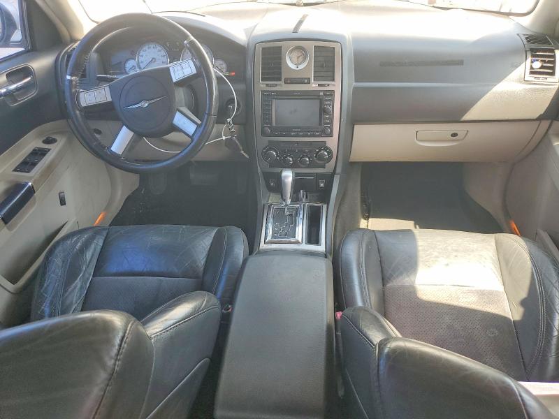 Photo 8 from auction – 2006 CHRYSLER 300C with VIN 2C3LA73W16H102774