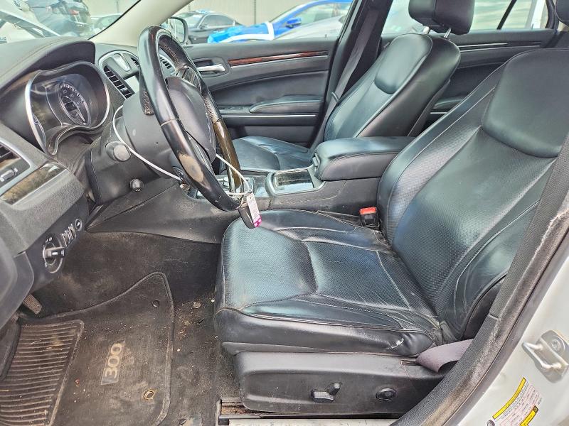 Photo 7 from auction – 2016 CHRYSLER 300C with VIN 2C3CCAEGXGH216772