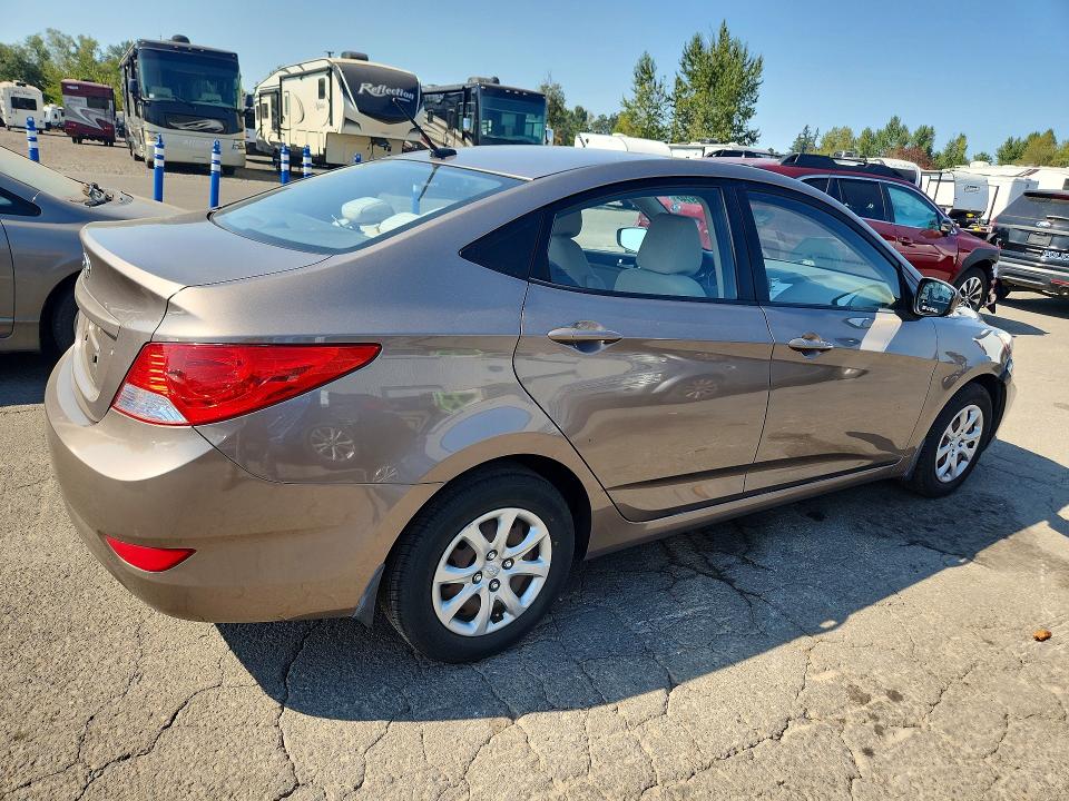 Photo 3 from auction – 2012 HYUNDAI ACCENT with VIN KMHCT4AEXCU209146