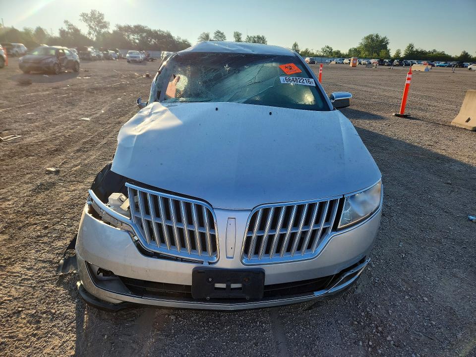 Photo 5 from auction – 2010 LINCOLN MKZ with VIN 3LNHL2GC1AR638051