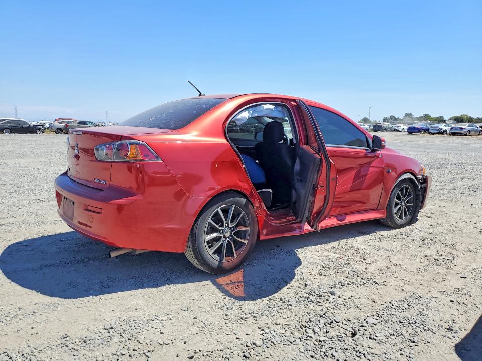 Photo 3 from auction – 2017 MITSUBISHI LANCER with VIN JA32U2FU0HU000862