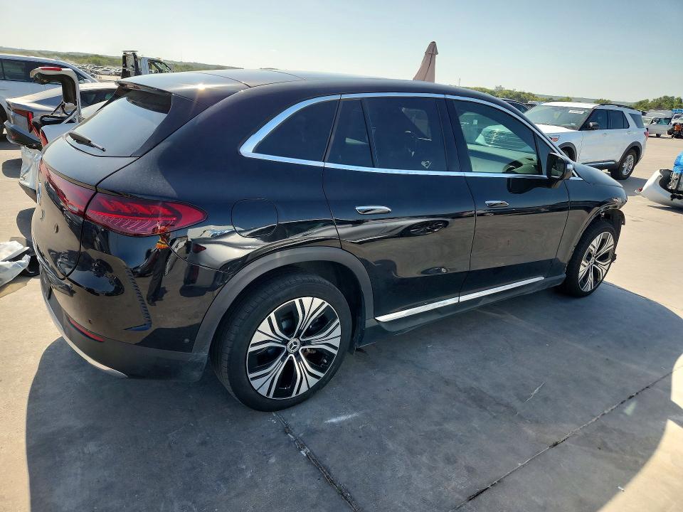 Photo 3 from auction – 2025 MERCEDES-BENZ EQE SUV with VIN 4JGGM2BB0SA062827