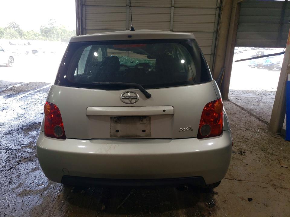 Photo 6 from auction – 2005 SCION XA with VIN JTKKT604950109823