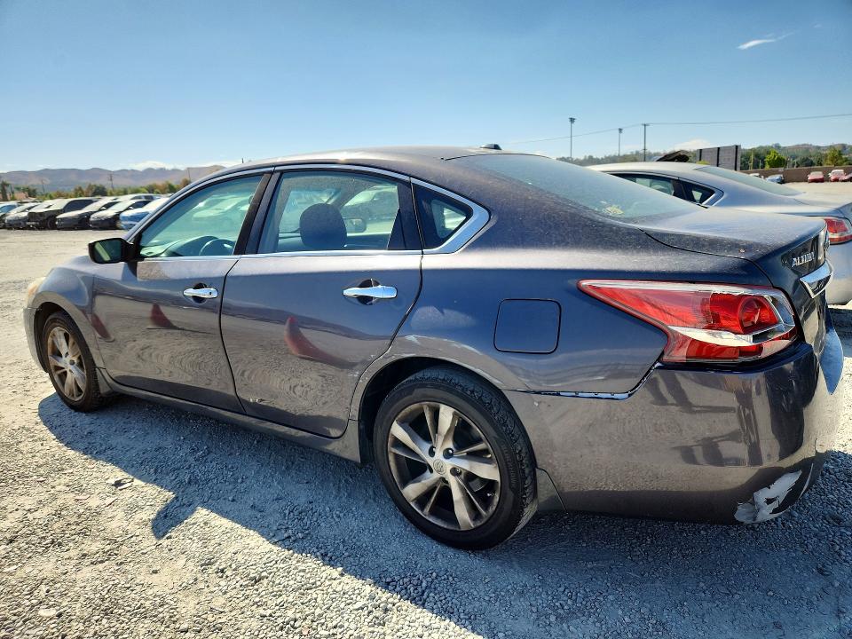 Photo 2 from auction – 2013 NISSAN ALTIMA with VIN 1N4AL3AP6DN425309