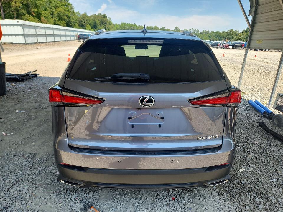 Photo 6 from auction – 2021 LEXUS NX 300 with VIN JTJDARBZ7M2195584